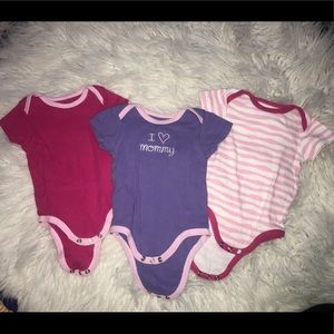 Set of 3 onesies